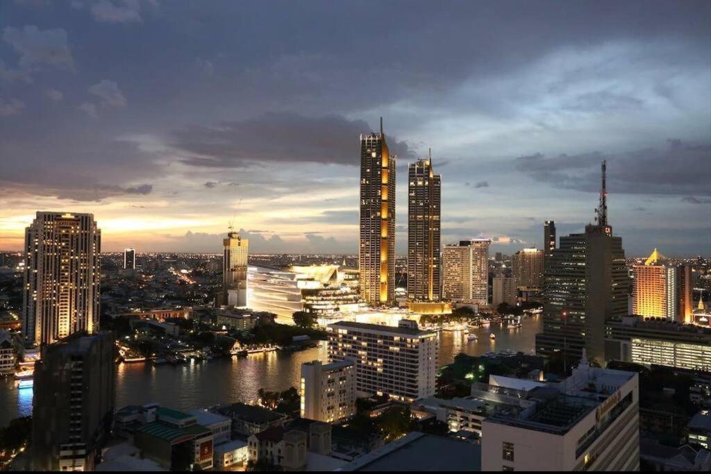 Central Bangkok, 5 Stars River View & Characteristic Decor Ngoại thất bức ảnh